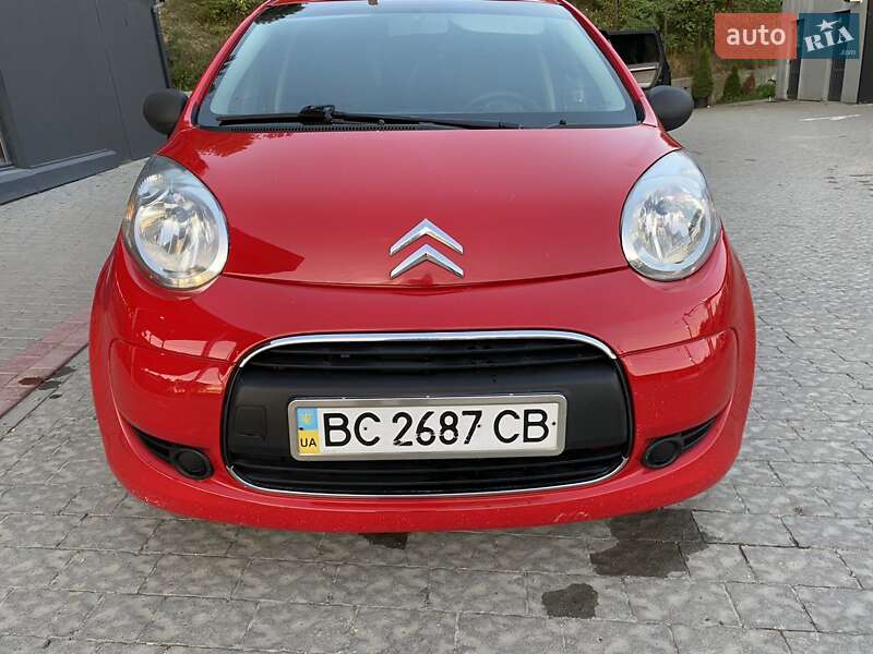 Хэтчбек Citroen C1 2012 в Львове