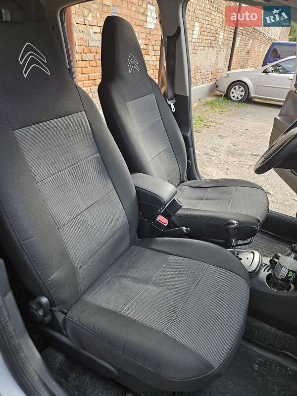 Хэтчбек Citroen C1 2012 в Виннице