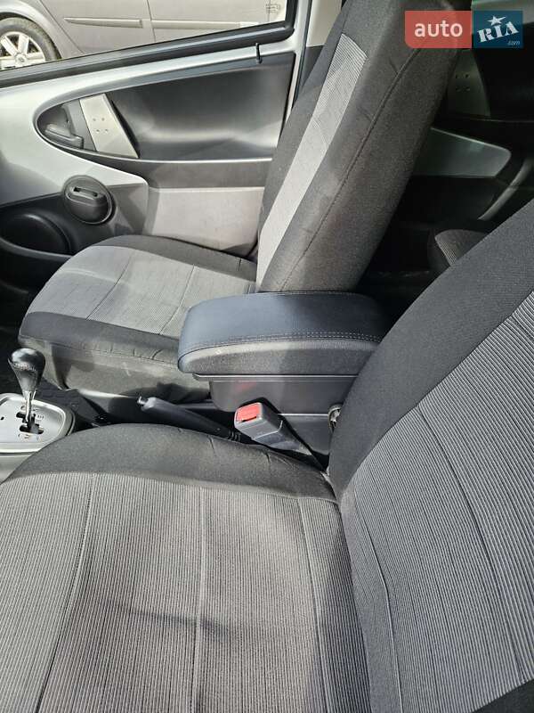 Хэтчбек Citroen C1 2012 в Виннице