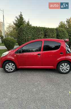 Хэтчбек Citroen C1 2008 в 