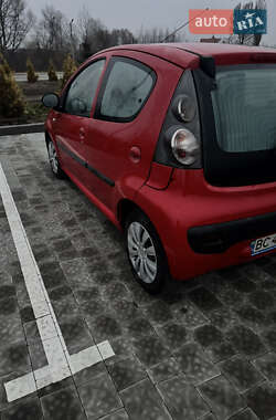 Хэтчбек Citroen C1 2007 в 