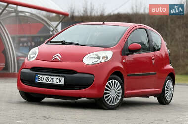 Хэтчбек Citroen C1 2006 в 