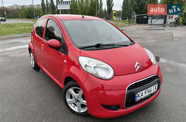 Хэтчбек Citroen C1 2011 в 