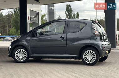 Хэтчбек Citroen C1 2006 в 