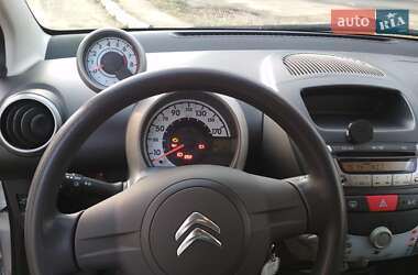 Хэтчбек Citroen C1 2012 в 