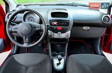 Хэтчбек Citroen C1 2008 в 