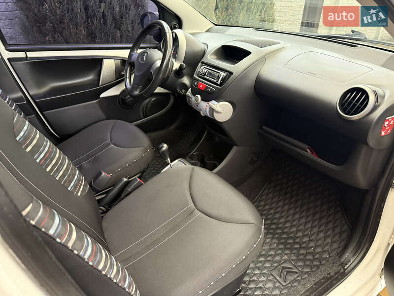 Хетчбек Citroen C1 2013 в Дніпрі