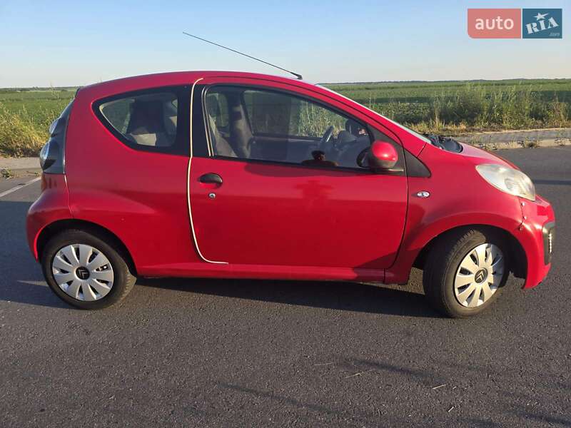 Хэтчбек Citroen C1 2013 в Староконстантинове фото 5 Хэтчбек Citroen C1 2013 в Староконстантинове