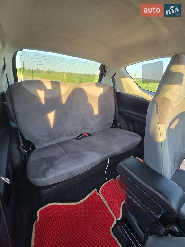 Хэтчбек Citroen C1 2013 в Староконстантинове фото 10 Хэтчбек Citroen C1 2013 в Староконстантинове