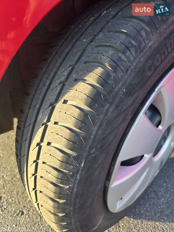 Хэтчбек Citroen C1 2013 в Староконстантинове фото 22 Хэтчбек Citroen C1 2013 в Староконстантинове