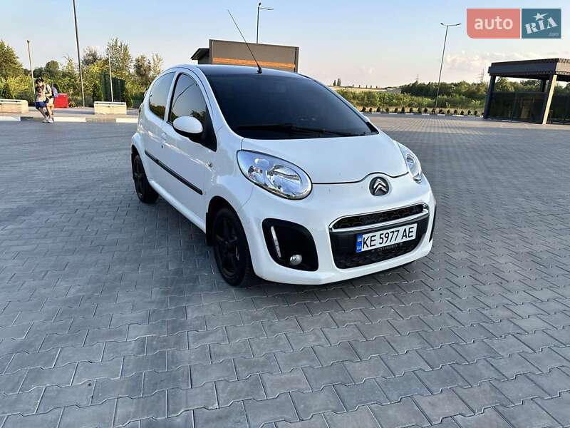 Хэтчбек Citroen C1 2014 в Желтых Водах фото Хэтчбек Citroen C1 2014 в Желтых Водах