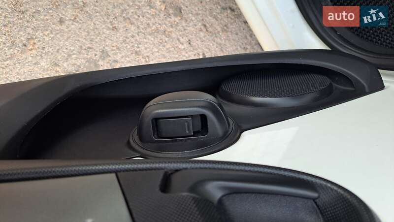 Хетчбек Citroen C1 2012 в Хмельницькому