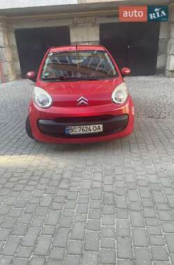 Хэтчбек Citroen C1 2008 в 