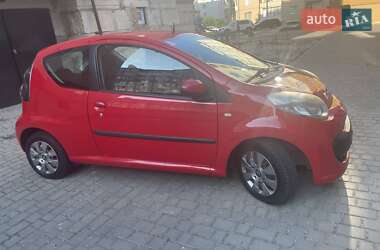 Хэтчбек Citroen C1 2008 в 
