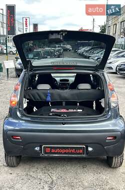 Хэтчбек Citroen C1 2009 в 