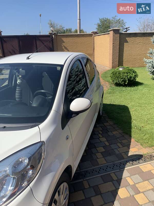 Хэтчбек Citroen C1 2014 в Запорожье