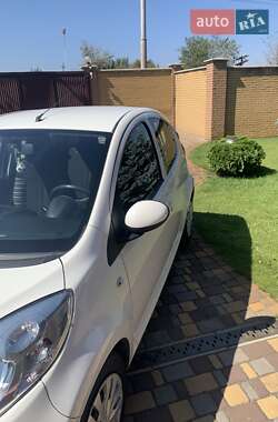 Хэтчбек Citroen C1 2014 в 