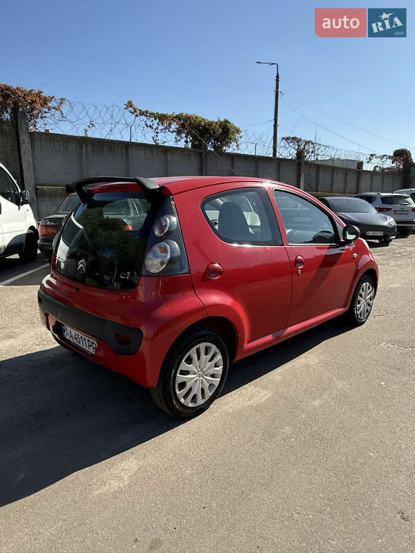 Хэтчбек Citroen C1 2012 в Киеве