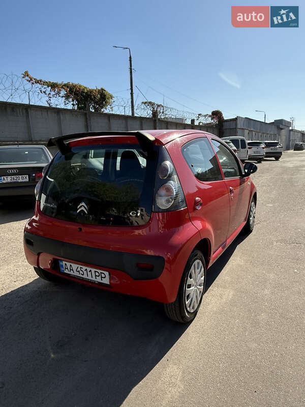 Хэтчбек Citroen C1 2012 в Киеве