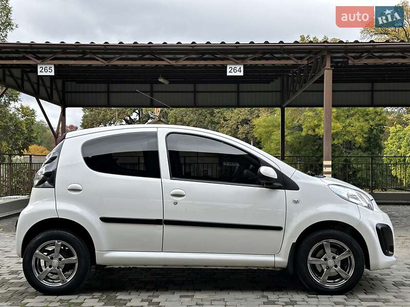 Хэтчбек Citroen C1 2012 в Одессе