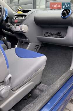 Хетчбек Citroen C1 2008 в  фото 14 Хетчбек Citroen C1 2008 в