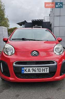Хэтчбек Citroen C1 2013 в 