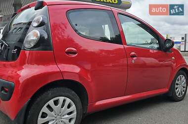 Хэтчбек Citroen C1 2013 в 