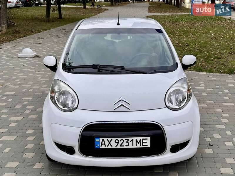 Хэтчбек Citroen C1 2011 в Одессе фото 2 Хэтчбек Citroen C1 2011 в Одессе