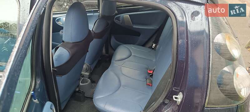 Хетчбек Citroen C1 2011 в Києві фото 4 Хетчбек Citroen C1 2011 в Києві