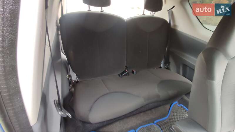 Хэтчбек Citroen C1 2008 в Запорожье фото 12 Хэтчбек Citroen C1 2008 в Запорожье