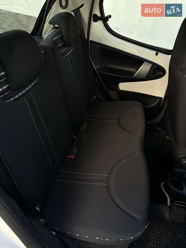 Хетчбек Citroen C1 2012 в Тернополі фото 4 Хетчбек Citroen C1 2012 в Тернополі