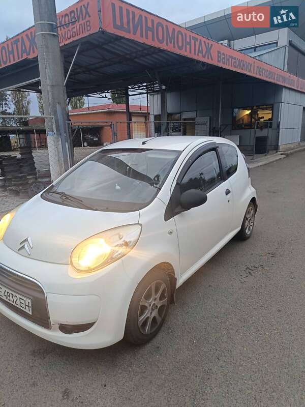 Хэтчбек Citroen C1 2010 в Николаеве фото 4 Хэтчбек Citroen C1 2010 в Николаеве