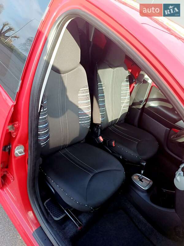 Хетчбек Citroen C1 2012 в Києві