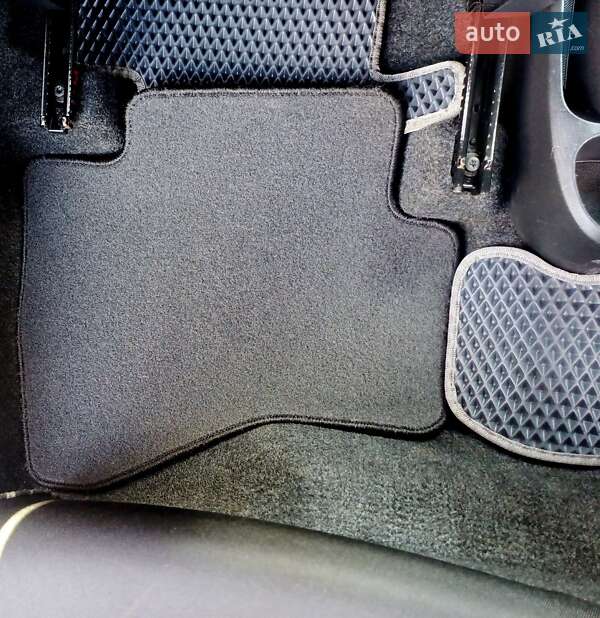 Хетчбек Citroen C1 2012 в Києві