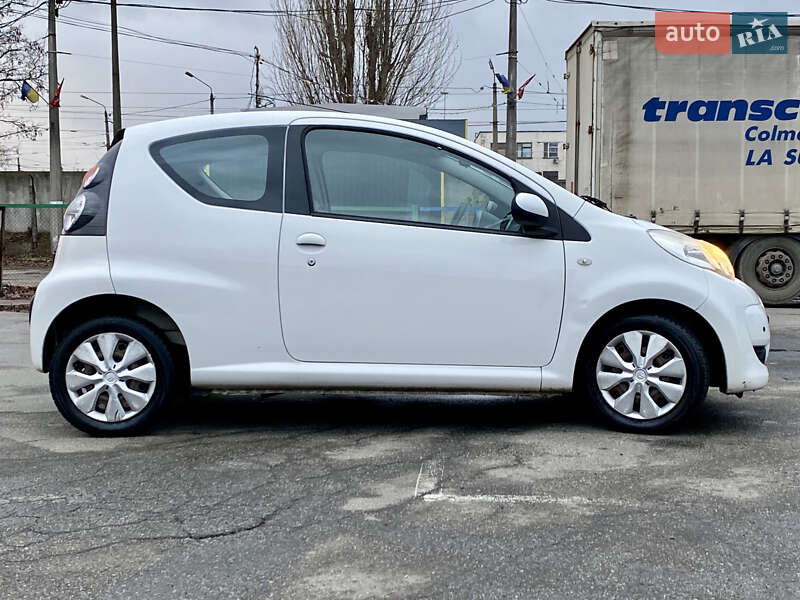 Хэтчбек Citroen C1 2011 в Киеве фото 4 Хэтчбек Citroen C1 2011 в Киеве