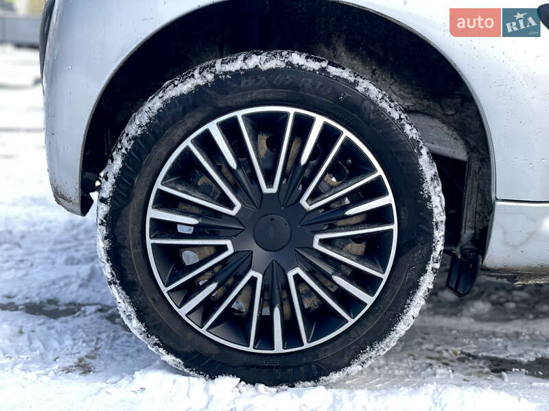 Хетчбек Citroen C1 2013 в Львові