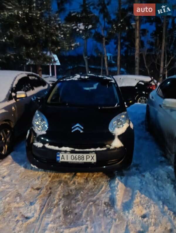 Хэтчбек Citroen C1 2008 в Обухове