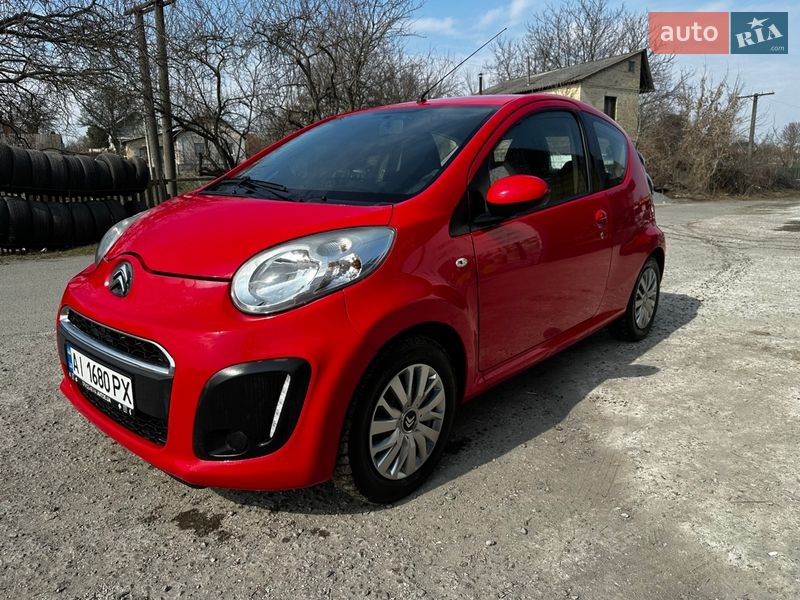 Хэтчбек Citroen C1 2012 в Киеве