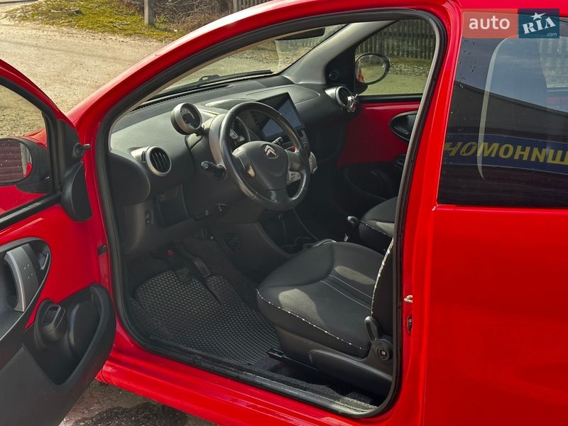 Хэтчбек Citroen C1 2012 в Киеве