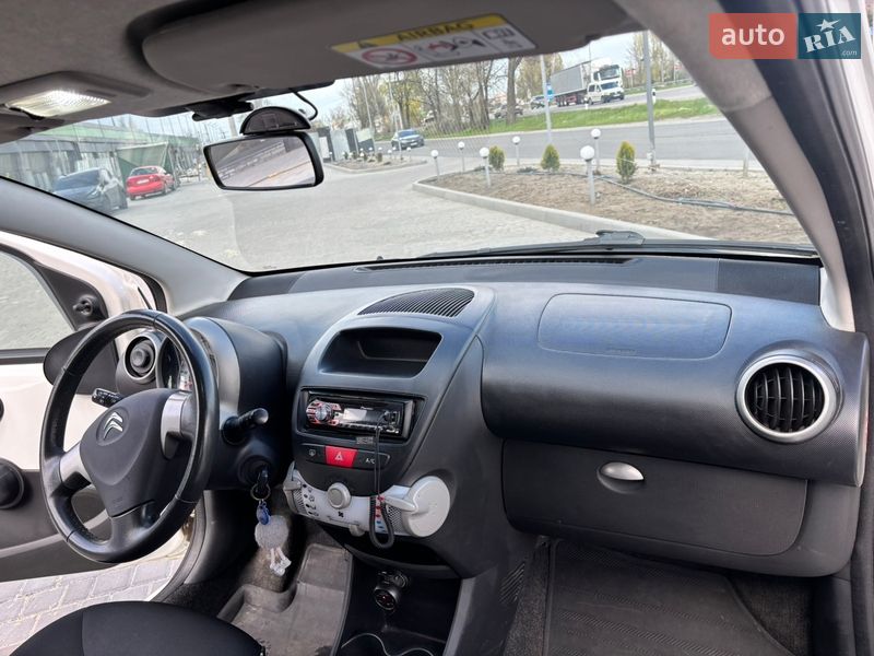 Хетчбек Citroen C1 2013 в Дніпрі