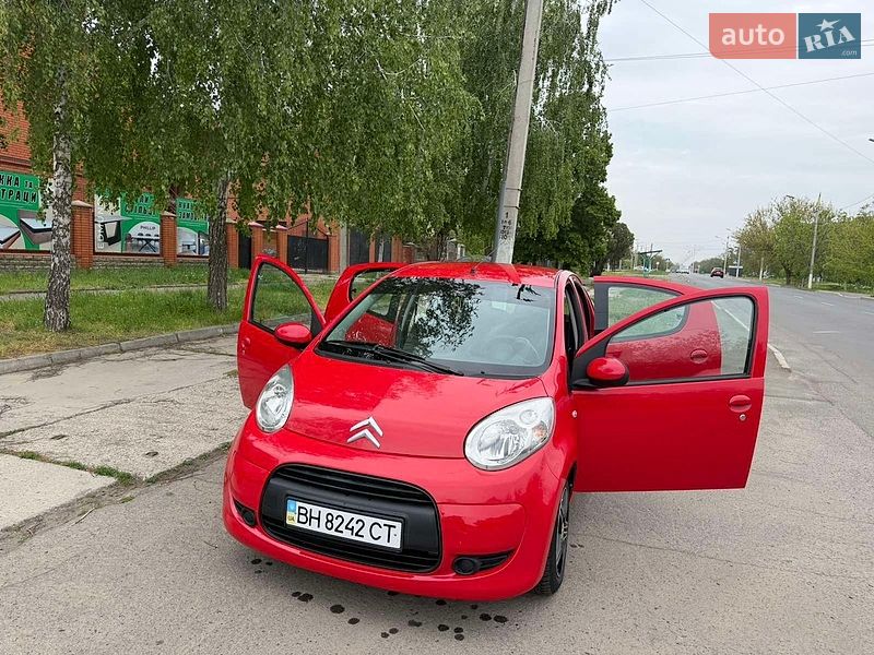 Хэтчбек Citroen C1 2010 в Измаиле
