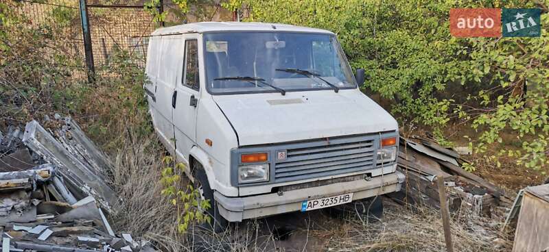 Грузовой фургон Citroen C25 1988 в 