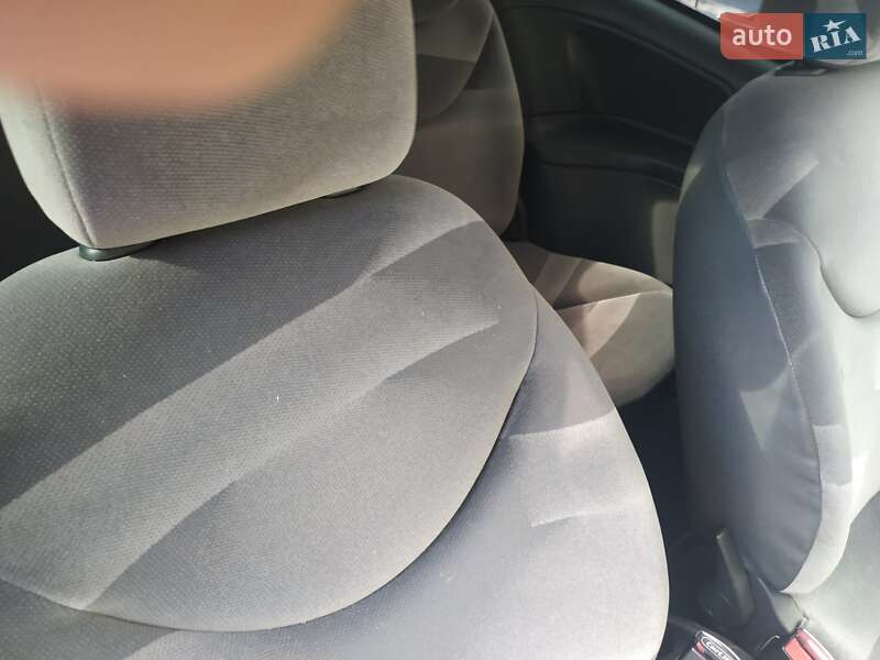 Хэтчбек Citroen C2 2008 в Дрогобыче