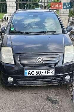 Хэтчбек Citroen C2 2006 в 