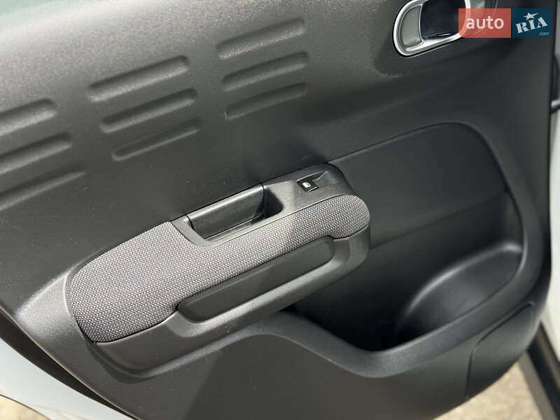 Позашляховик / Кросовер Citroen C3 Aircross 2020 в Києві