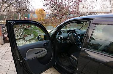 Мінівен Citroen C3 Picasso 2011 в 