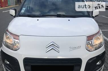 Седан Citroen C3 Picasso 2012 в 