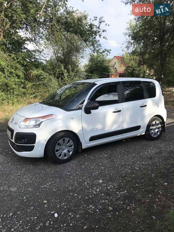 Минивэн Citroen C3 Picasso 2011 в Сарате