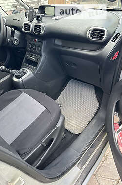 Минивэн Citroen C3 Picasso 2012 в 