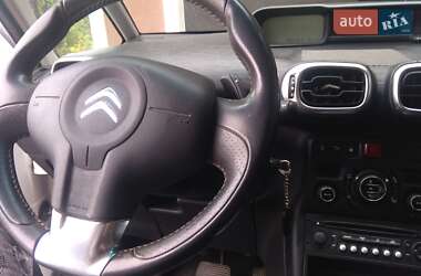 Мінівен Citroen C3 Picasso 2015 в 
